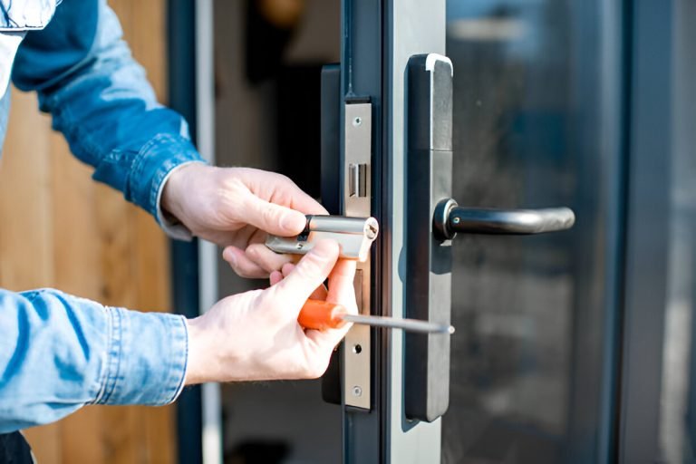 Locksmith City